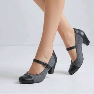 Life Stride Soft System Mary Jane Shoes